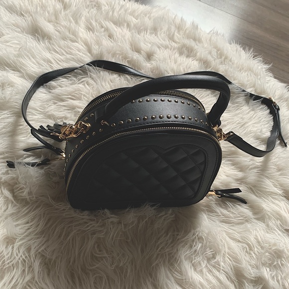 Black Purse - Picture 2 of 10